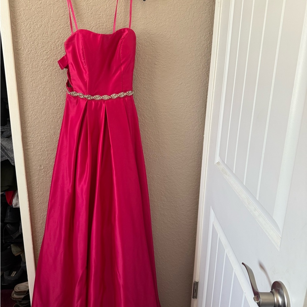 Blondie Nites Vibrant Pink Dress